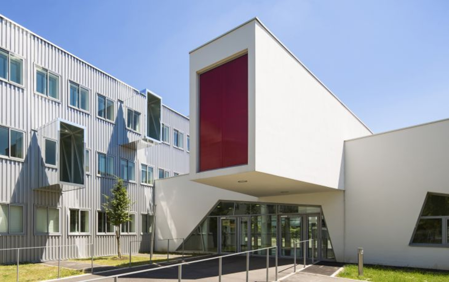 Collège Pierre De Ronsard Tremblay En France